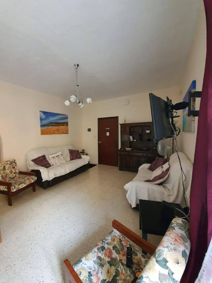 Kennedy Court - Prime Location - Bus Terminus Apartamento St. Paul's Bay Exterior foto